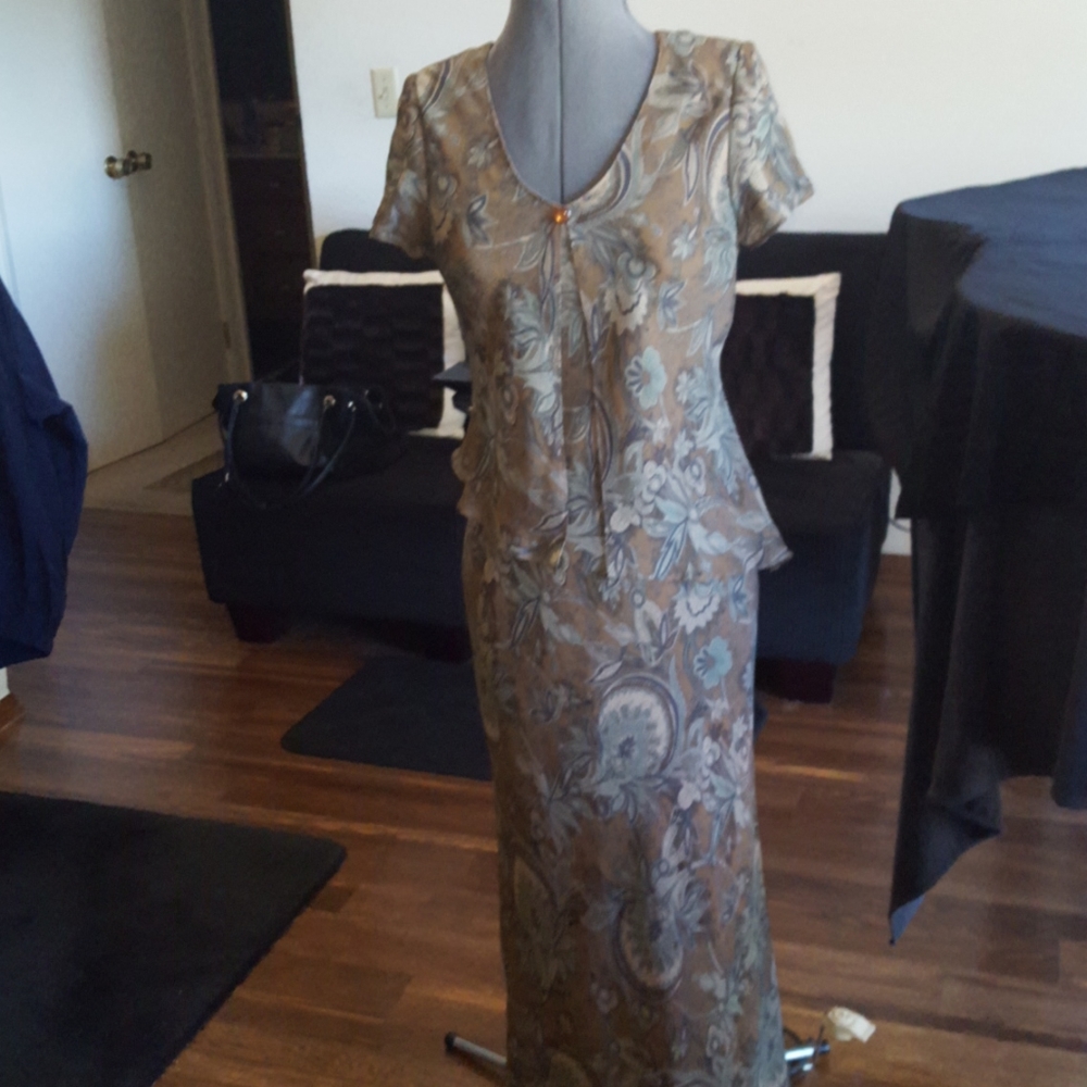 Positive Attitude Long Printed Dress.